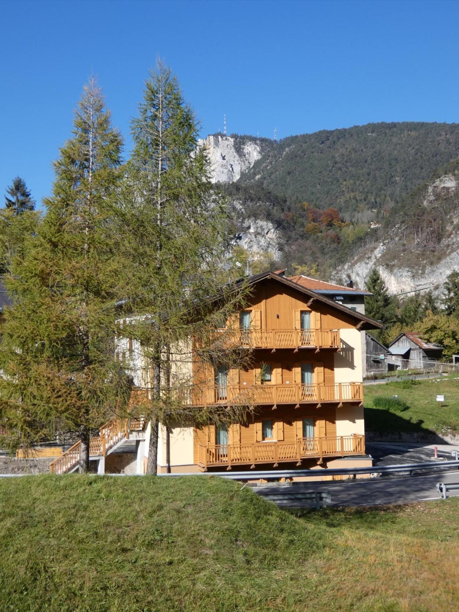 Ai Larici Hotel Perarolo di Cadore Exterior photo